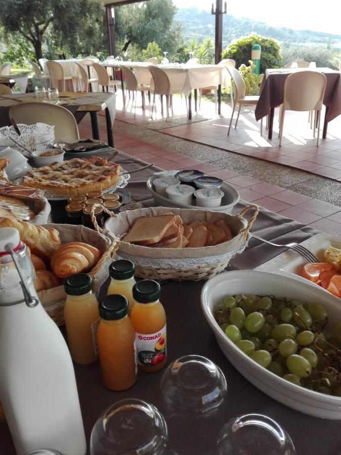 Villa Govi ดิอาโน คาสเตลโล ภายนอก รูปภาพ
