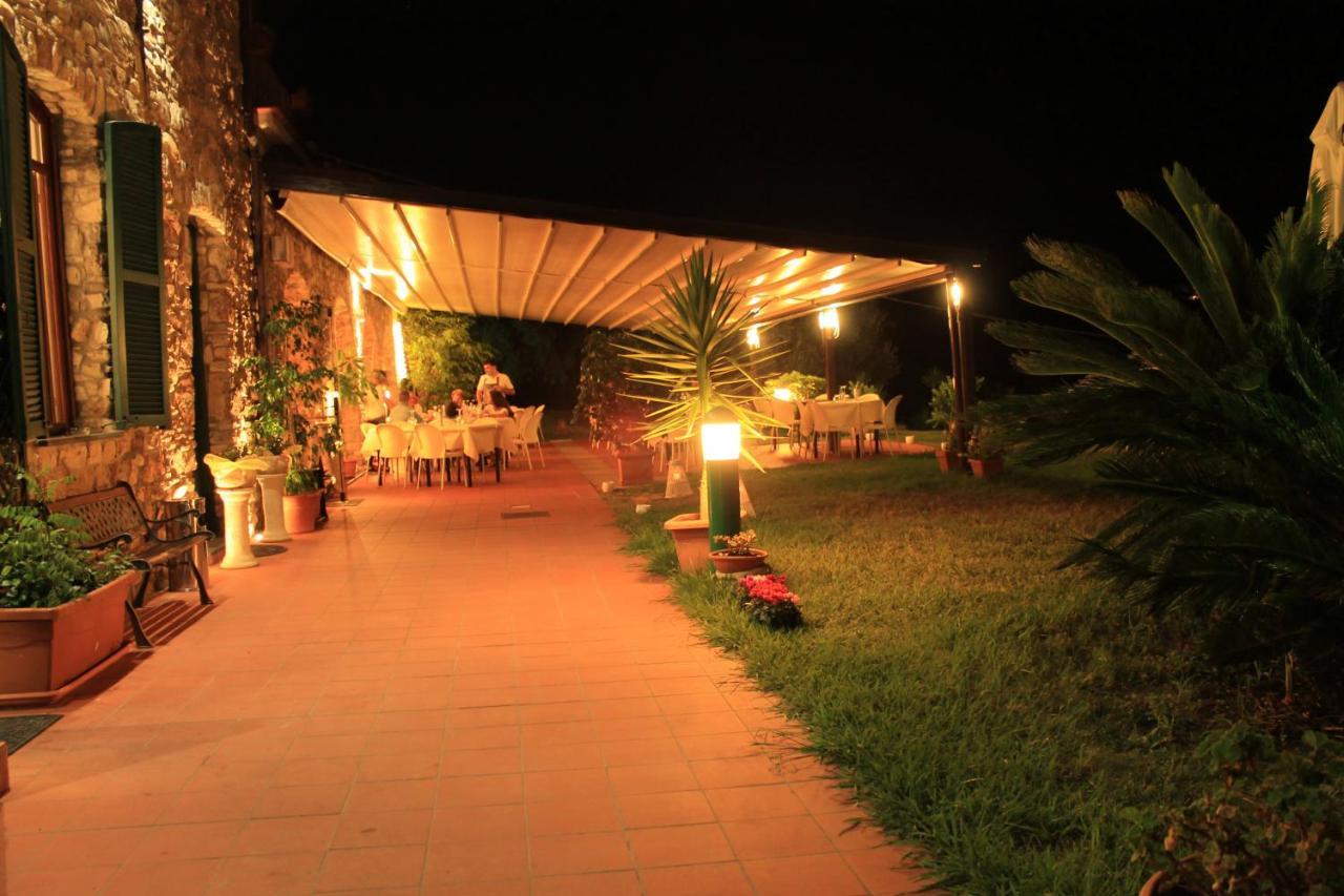 Villa Govi ดิอาโน คาสเตลโล ภายนอก รูปภาพ