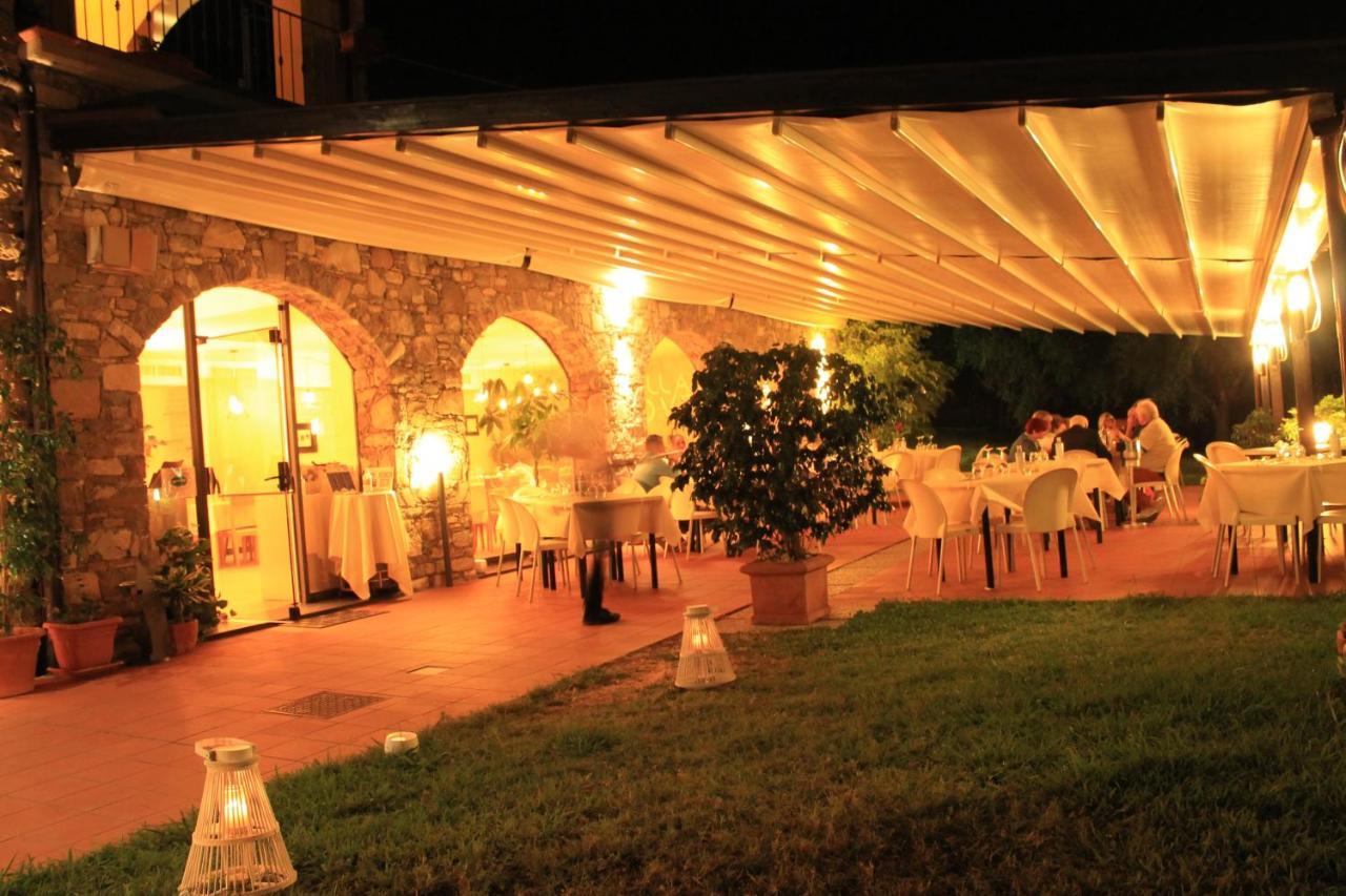 Villa Govi ดิอาโน คาสเตลโล ภายนอก รูปภาพ